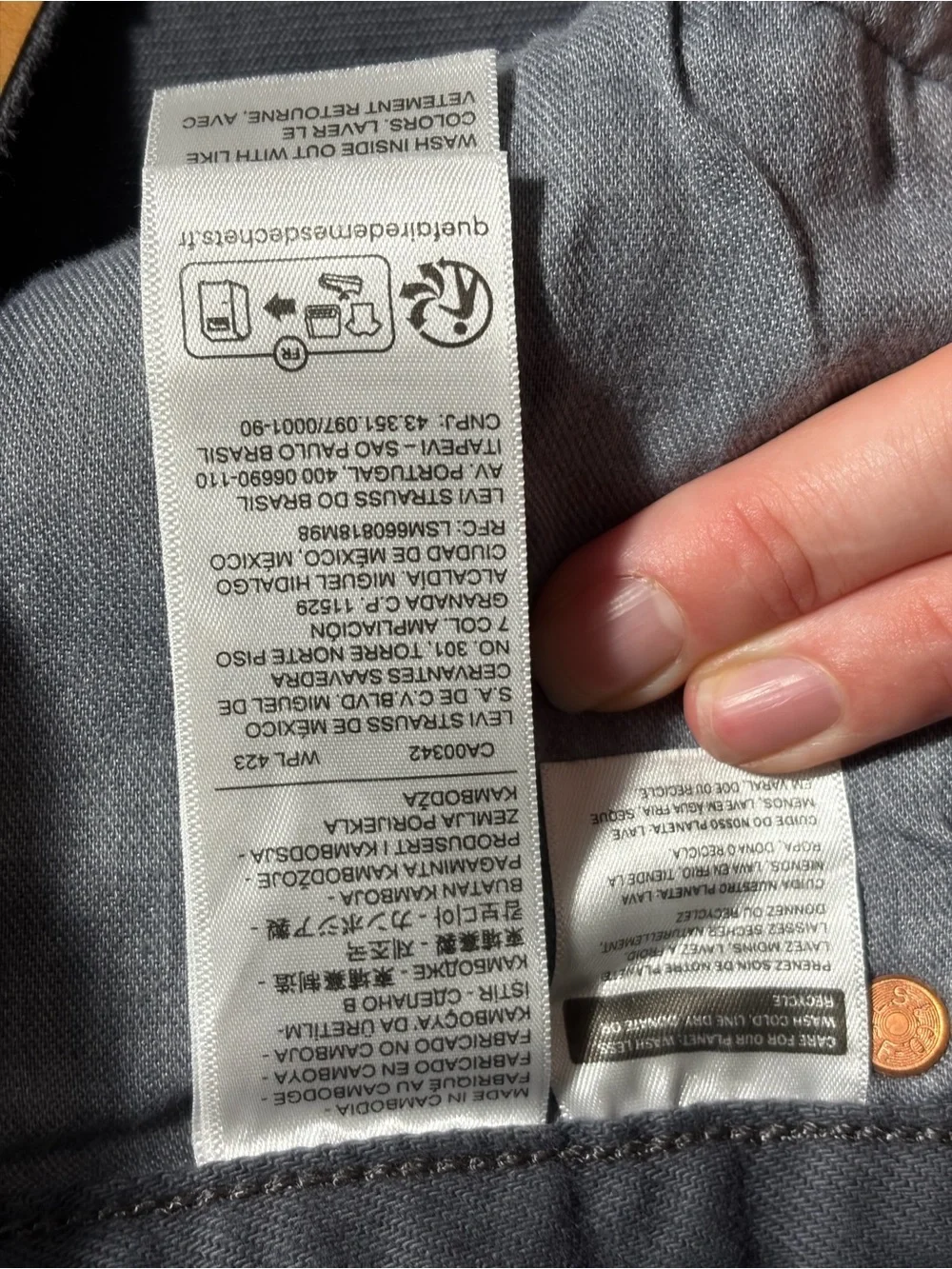Levi's Men's Straight Jeans in Washed Blue-Gray